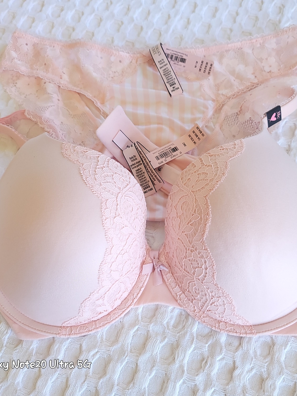NWT Victoria's Secret Body by Victoria Perfect Shape Bra 38C & Medium Panty Set